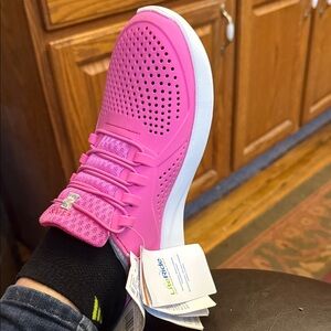 CROCS Women's Pink Sneakers